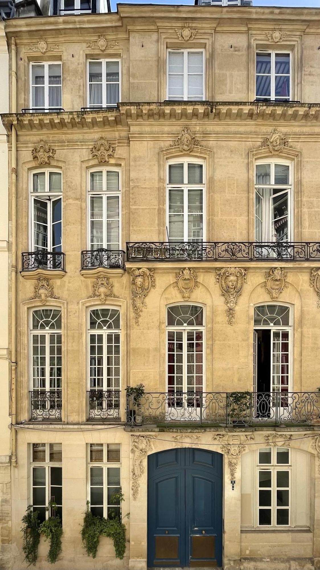 Au Coeur De Paris - Appartement Historique De Madame Du Barry エクステリア 写真